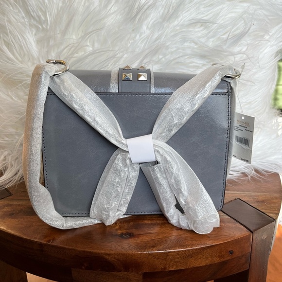 MICHAEL MICHAEL KORS
Greenwich Small Studded Metallic Logo Grey Crossbody Bag - Picture 6 of 16